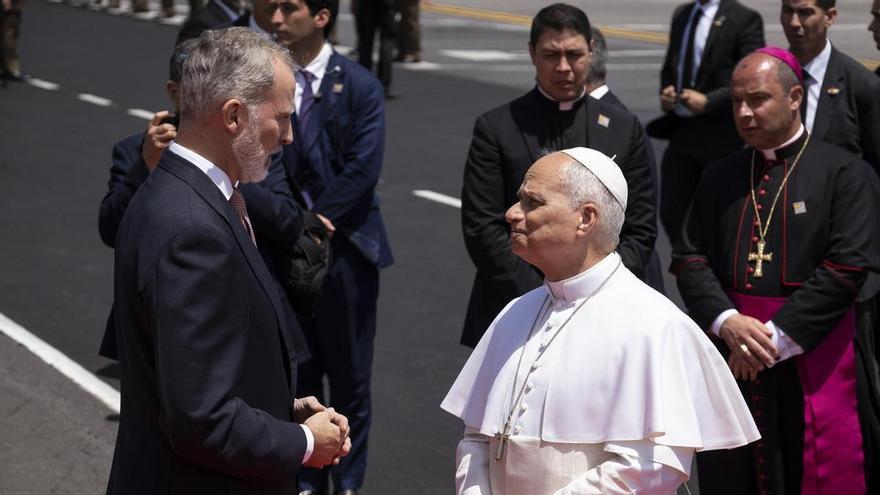 King Felipe VI Lends Royal Jet to Pope After Technical Failure Delays Vatican Departure