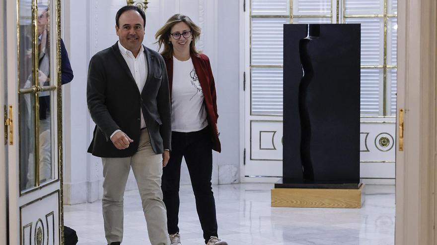 PP y Vox avanzan hacia la investidura de Llorca con el registro de su candidatura