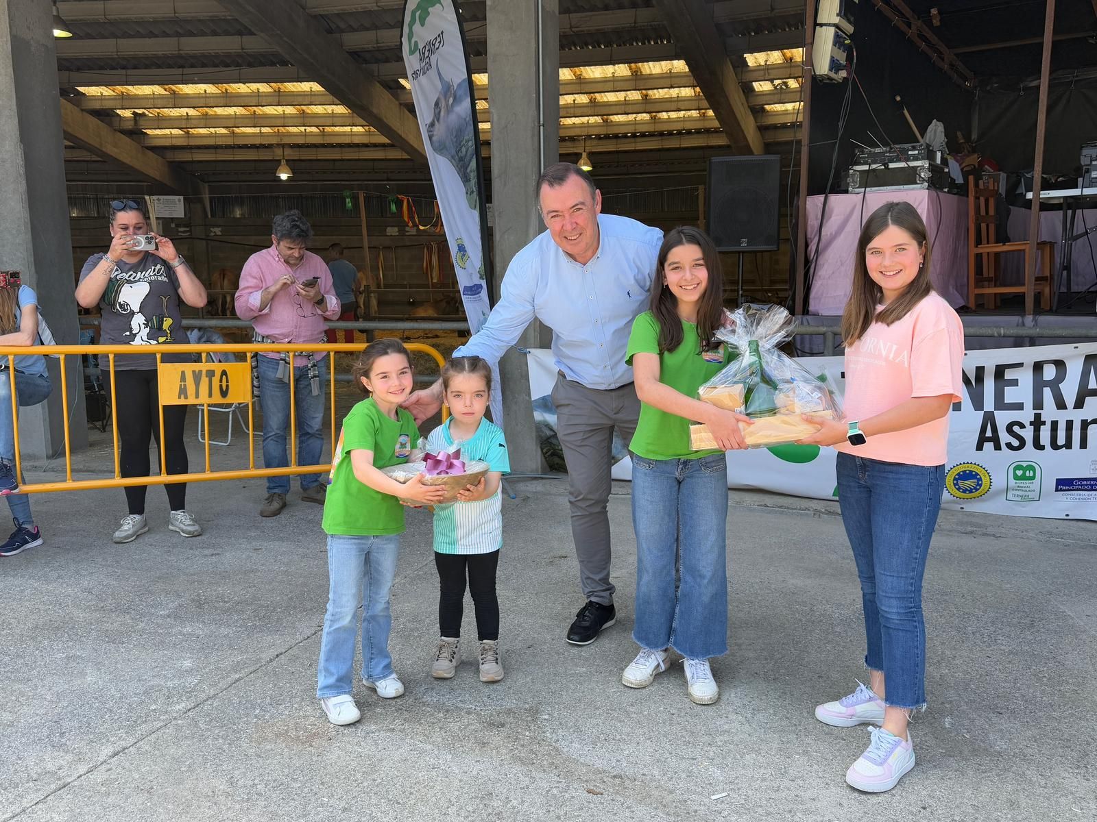Así ha sido la entrega de premios del XI Certamen de Ganado Vacuno de Asturiana de los Valles de Grado