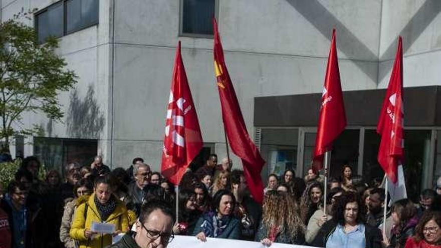 Aspecto de la movilización de los trabajadores, ayer . // Brais Lorenzo