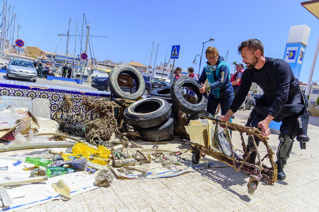 Limpieza de fondo marinos en Cabo de Palos