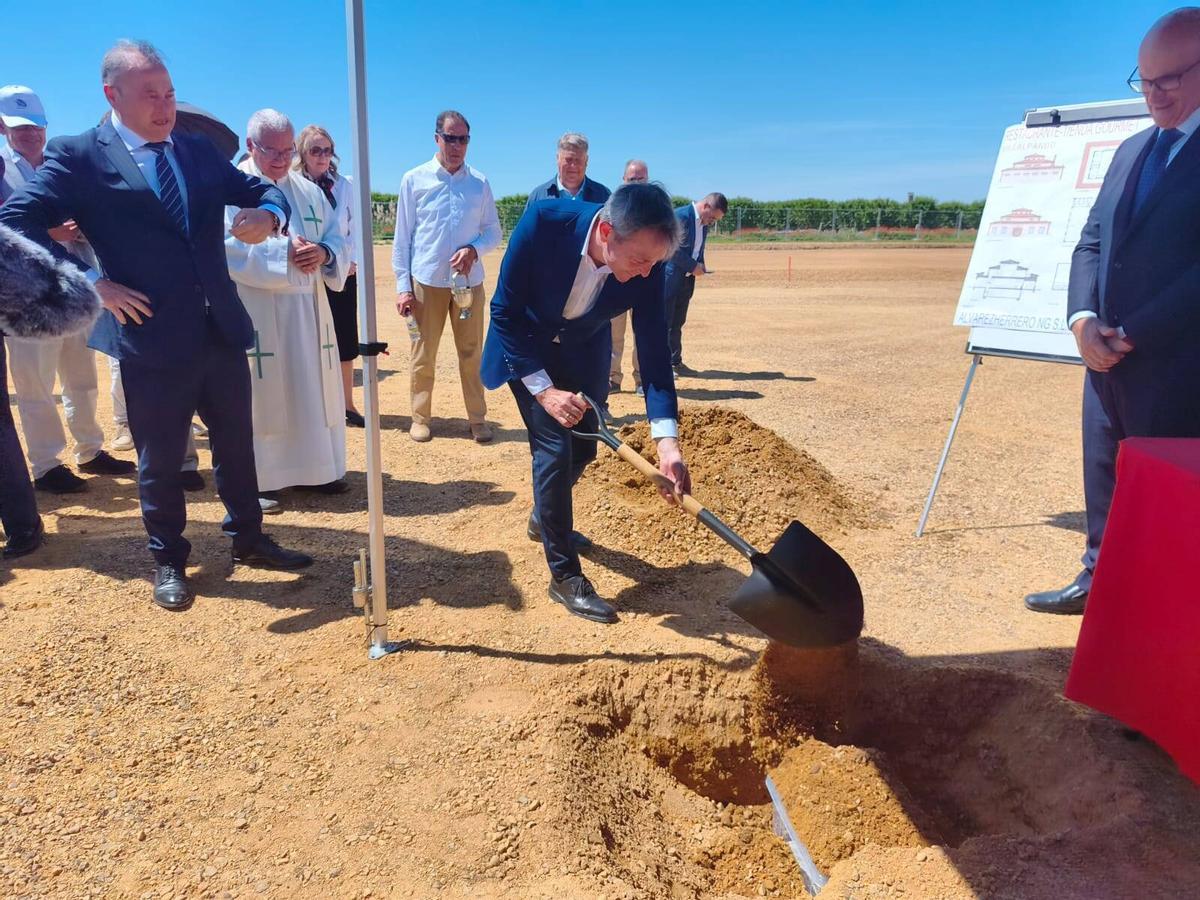 GALERÍA | Primera piedra del área de servicio y logística de Villalpando GALERÍA | Primera piedra del área de servicio y logística de Villalpando