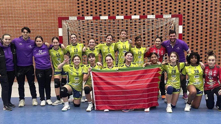 Así le fue a la cantera del Balonmano Zamora: Primer triunfo para las ...