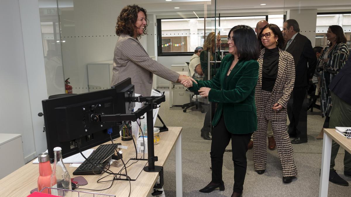 Carolina Darias, este viernes, en su visita al Colegio de Farmacéuticos de Las Palmas.