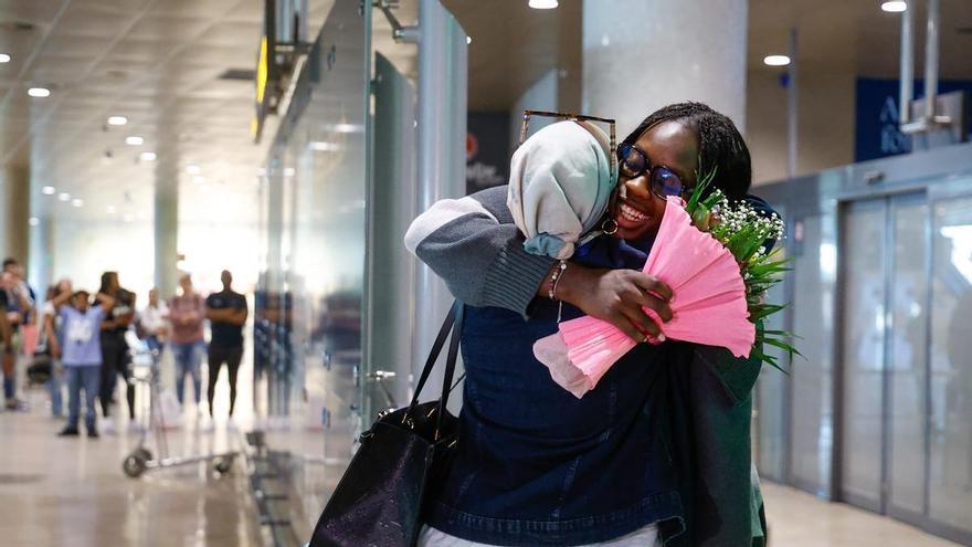 Awa Fam llega a Valencia tras hacer historia en el dratf de la WNBA
