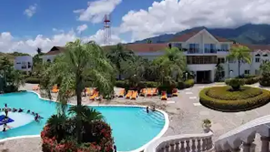 Así es el hotel en el que se aloja Lara Álvarez