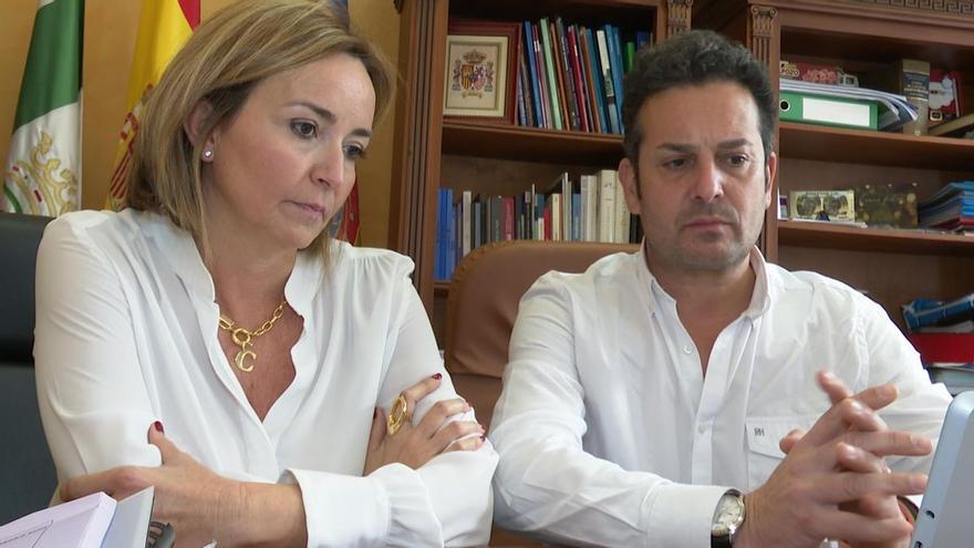 Una jueza de Dénia archiva la causa de las vacunas de la alcaldesa de Els Poblets y el exregidor de El Verger