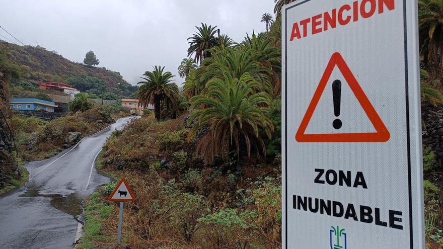 La Palma vive un sábado pasado por agua pero sin sobresaltos