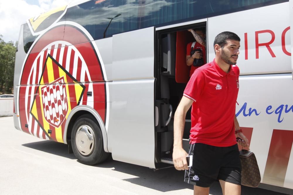 Arribada del Girona FC després de la derrota a Pamplona