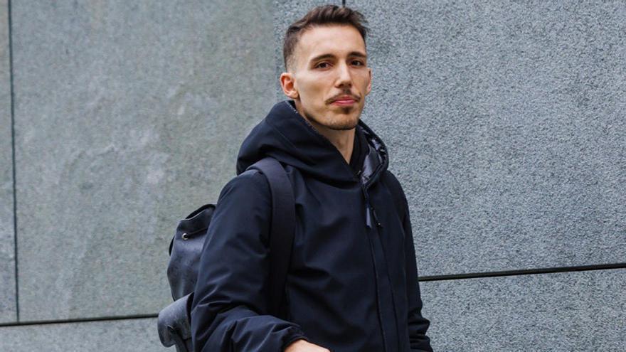 Grimaldo: &quot;Estoy en el mejor momento de mi carrera y Xabi ha sido muy importante en ello&quot;