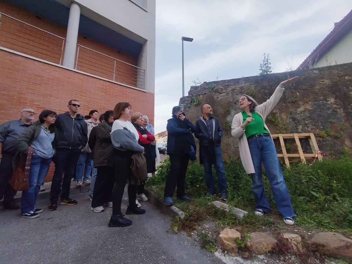 Grado estrena la "Ruta del Agua" con una afluencia masiva a la visita guiada, en imágenes