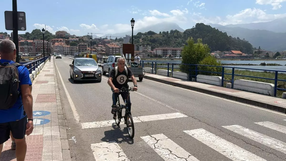 Tregua en el puente de Ribadesella: vecinos y veraneantes respiran aliviados tras abrir al tráfico rodado en ambos sentidos