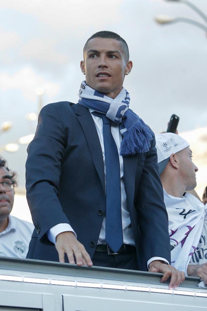 Cristiano Ronaldo con nuevo corte de pelo