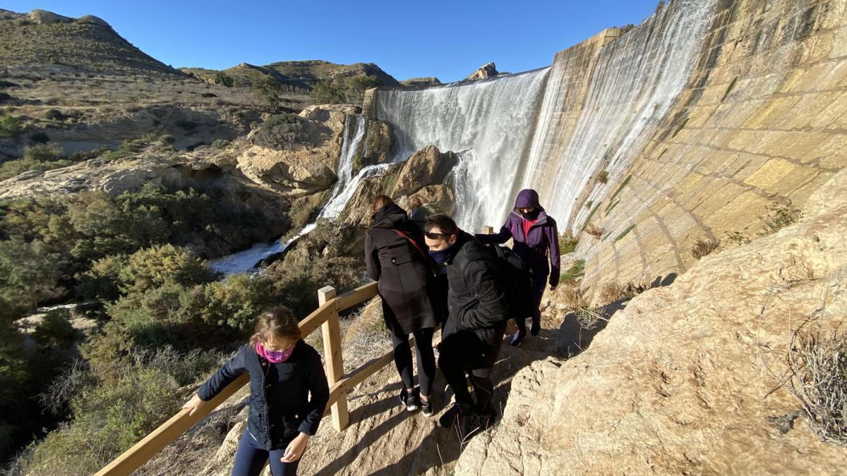 El Pantano de Elche, en mitad del curso del río Vinalopó