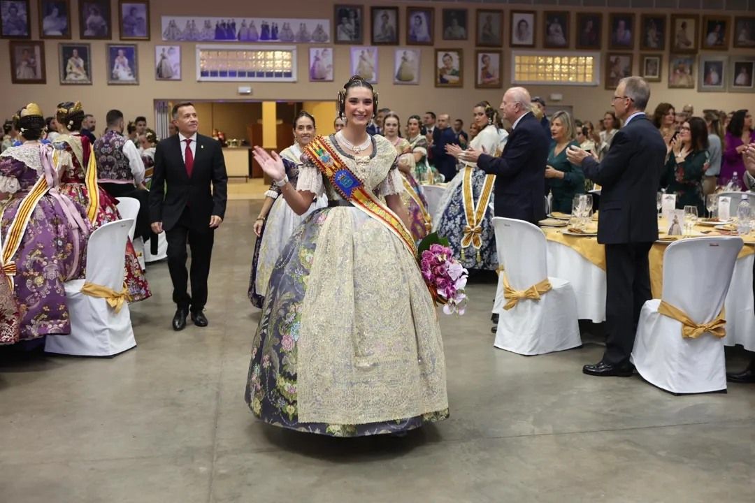 Fotos de la cena de gala en homenaje a la reina fallera 2024 de Burriana, Laia Molina