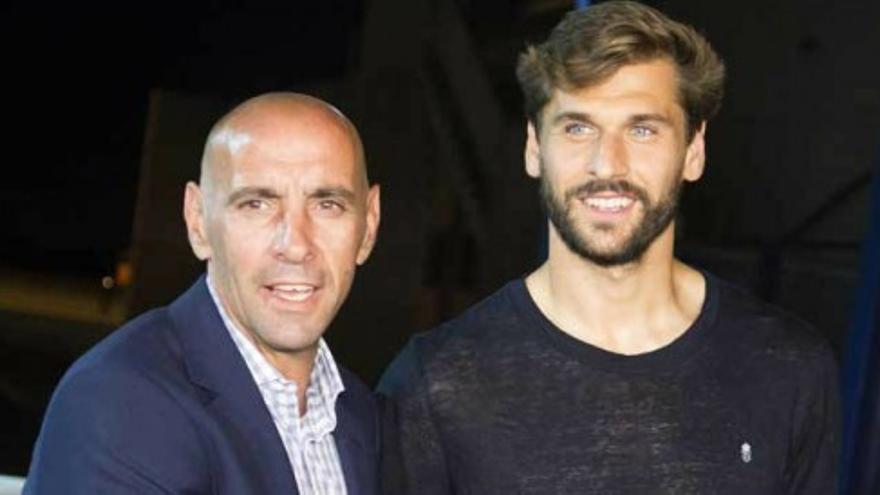 Fernando Llorente ya está en Sevilla