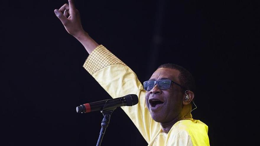 Youssou N&#039;Dour vuelve a deslumbrar en su regreso a Pirineos Sur, tras 14 años