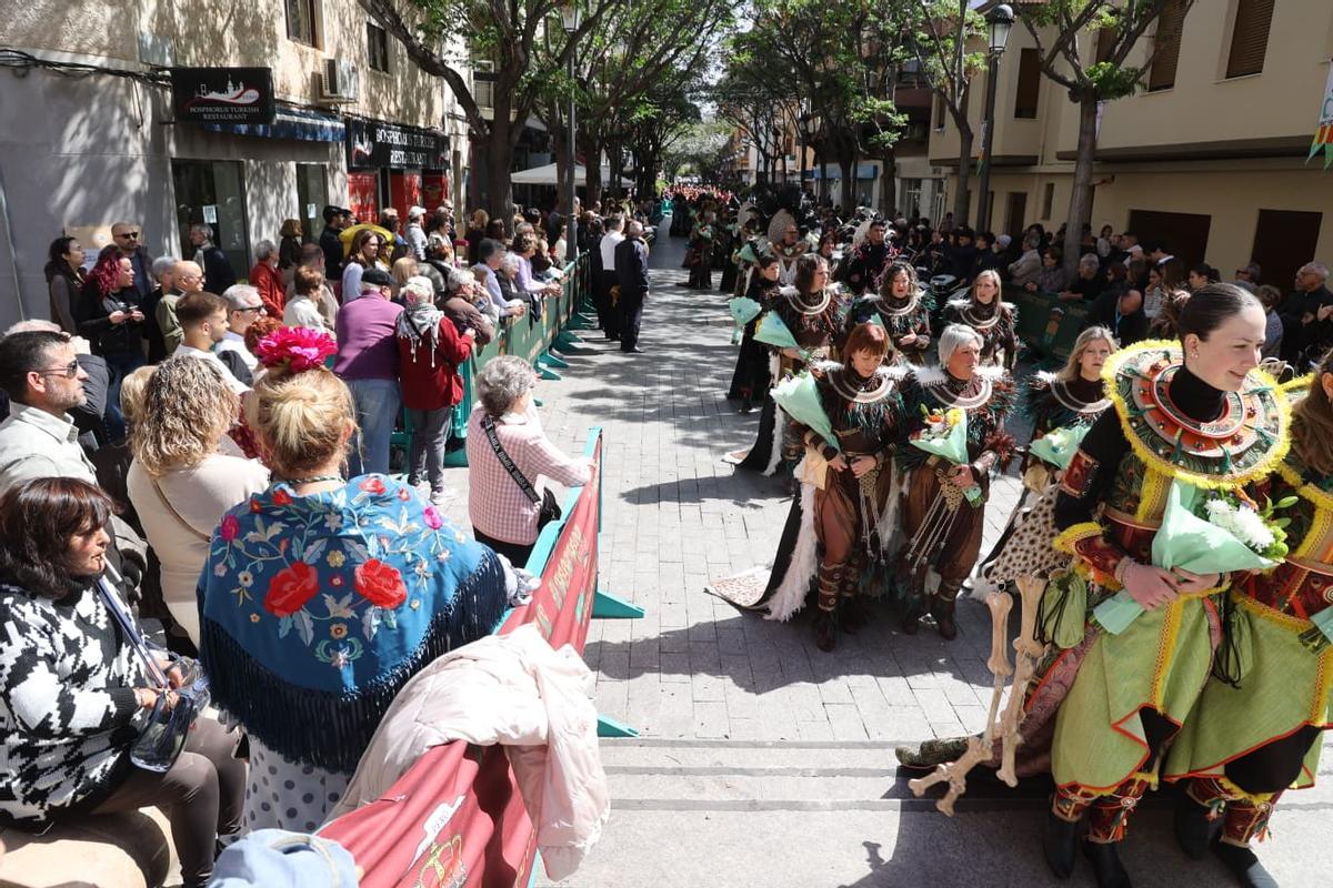 Así ha sido la ofrenda floral al patrón del municipio en San Vicente del Raspeig