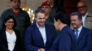Zapatero conserva els vincles amb el règim chavista