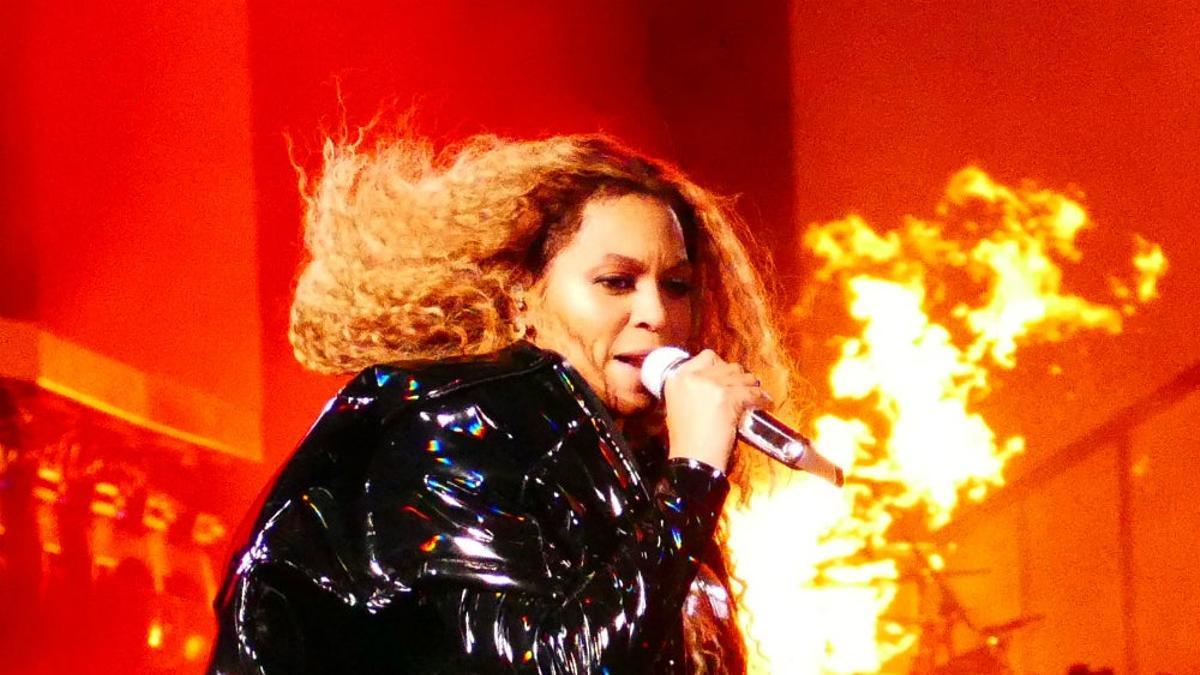 Beyoncé despliega su armario en Coachella