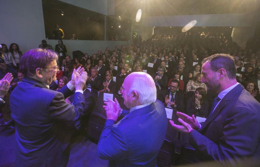 Un instante del acto en el Centro de Congresos