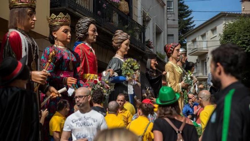 Cercavila de gegants per la Festa Major de Sant Hilari Sacalm