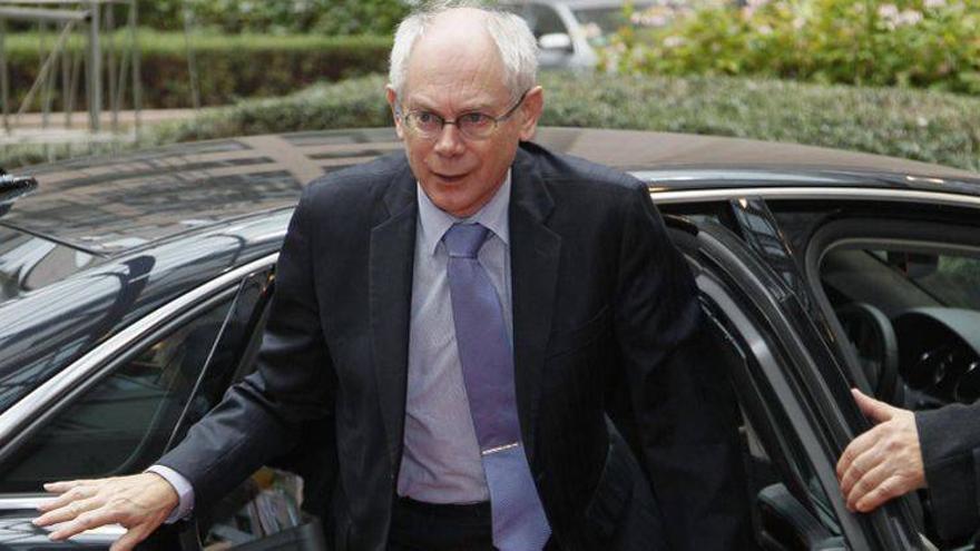 Van Rompuy propone a la UE cambios en los tratados y medidas a corto plazo