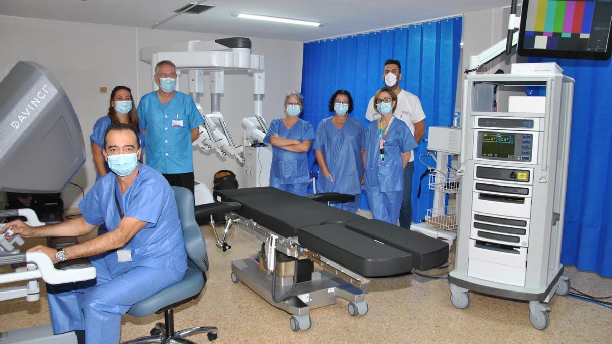 El robot beneficiará a pacientes de Urología, Cirugía General, Ginecología y Otorrinolaringología.