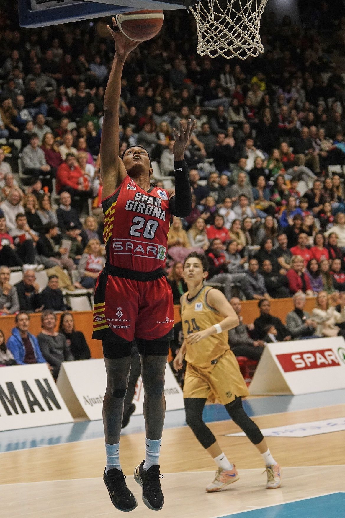 Les millors fotos del Spar Girona - Barça CBS