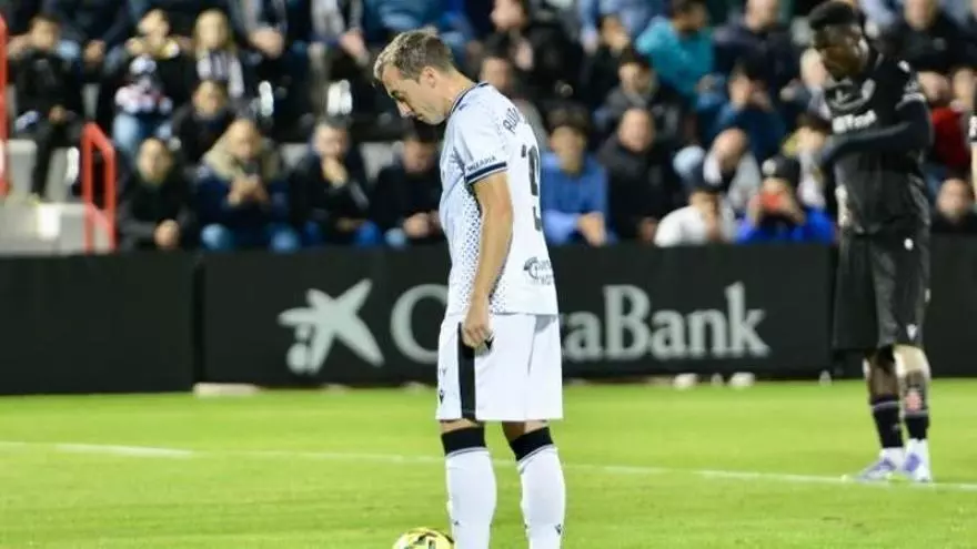 Vídeo | Lalo trabaja en el proyecto del futuro Real Zaragoza y Rubén Díez y Jair están en el foco