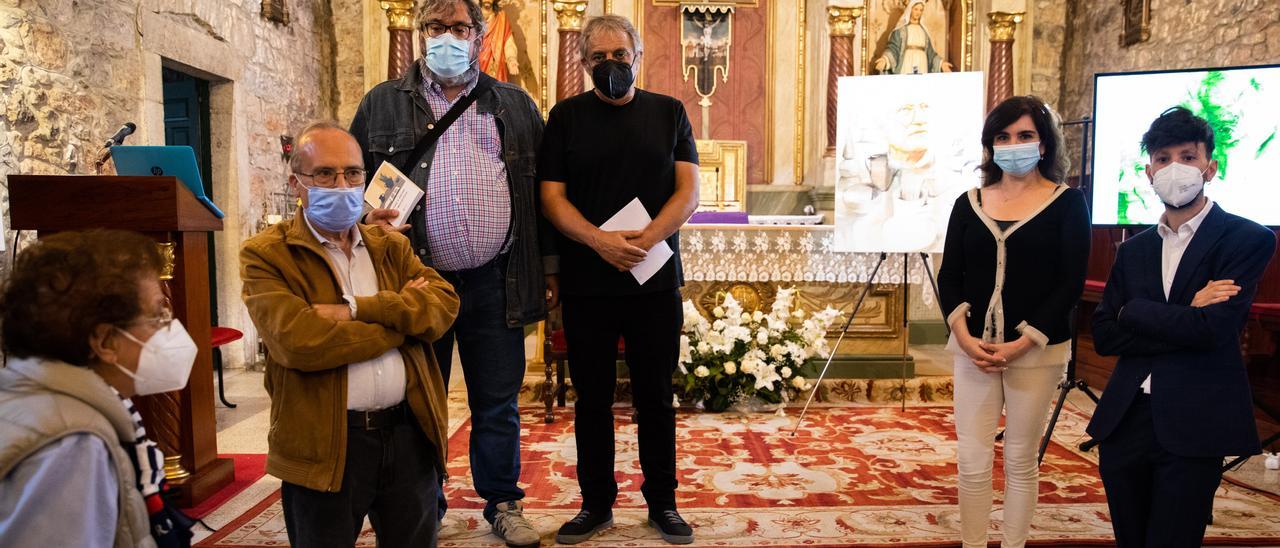 Por la izquierda, José Luis García Martín, Saúl Fernández, José Manuel Gómez Feito, Yolanda Alonso y Samuel Armas.