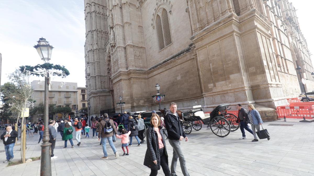 El turismo mantiene un nivel de actividad muy elevado