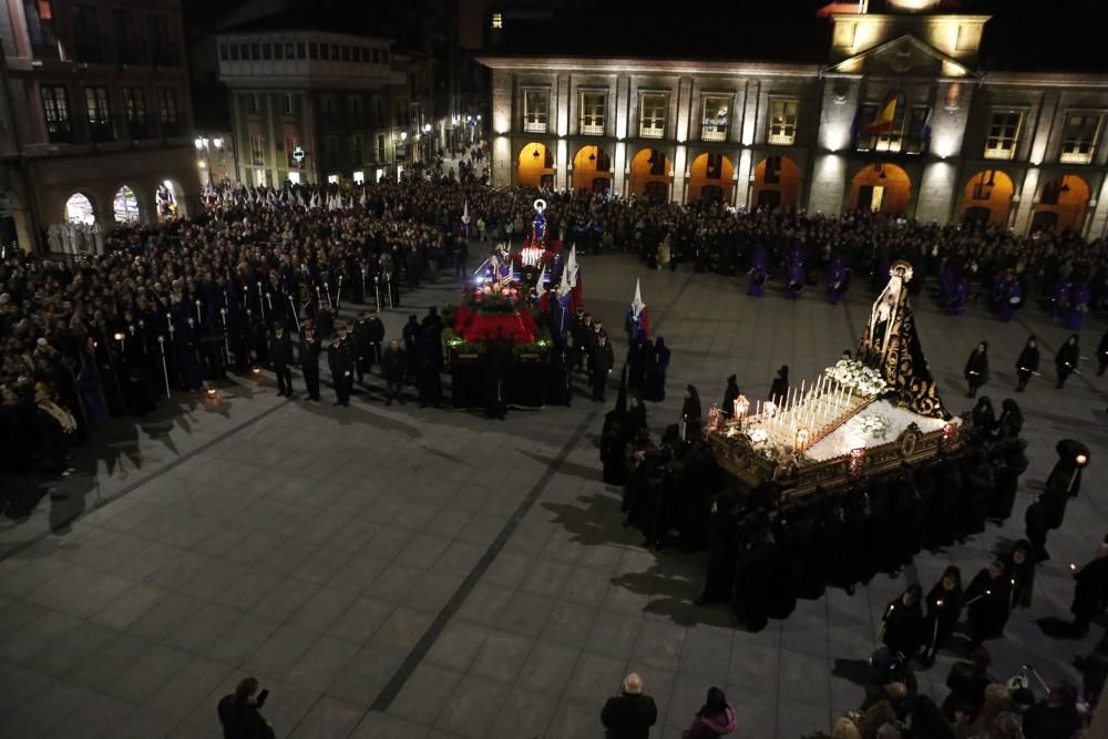 Procesión del Santo Encuentro en Avilés