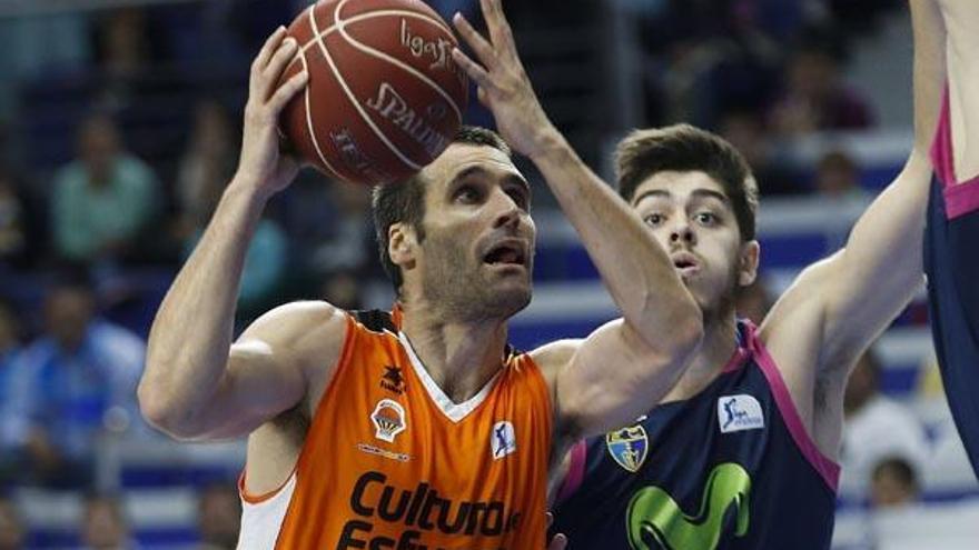 San Emeterio: «Ante el Baskonia será especial hasta antes del partido»