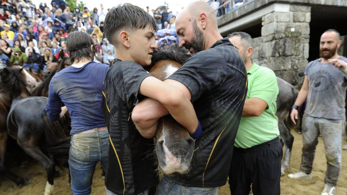 Veteranía y juventud en una misma imagen. |   // BERNABÉ/JAVIER LALÍN