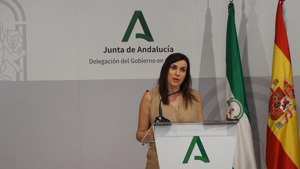 María Dolores Gálvez presenta la convocatoria de ayudas para que empresas formen a sus futuros trabajadores