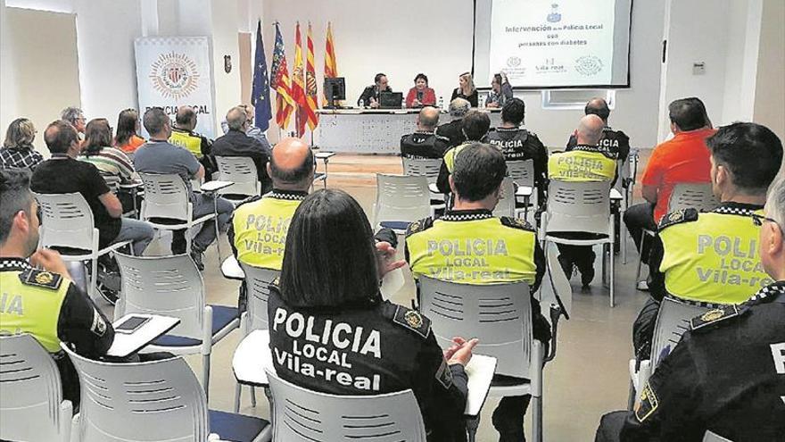 La Policía Local forma al año a más de 600 profesionales de la Comunitat