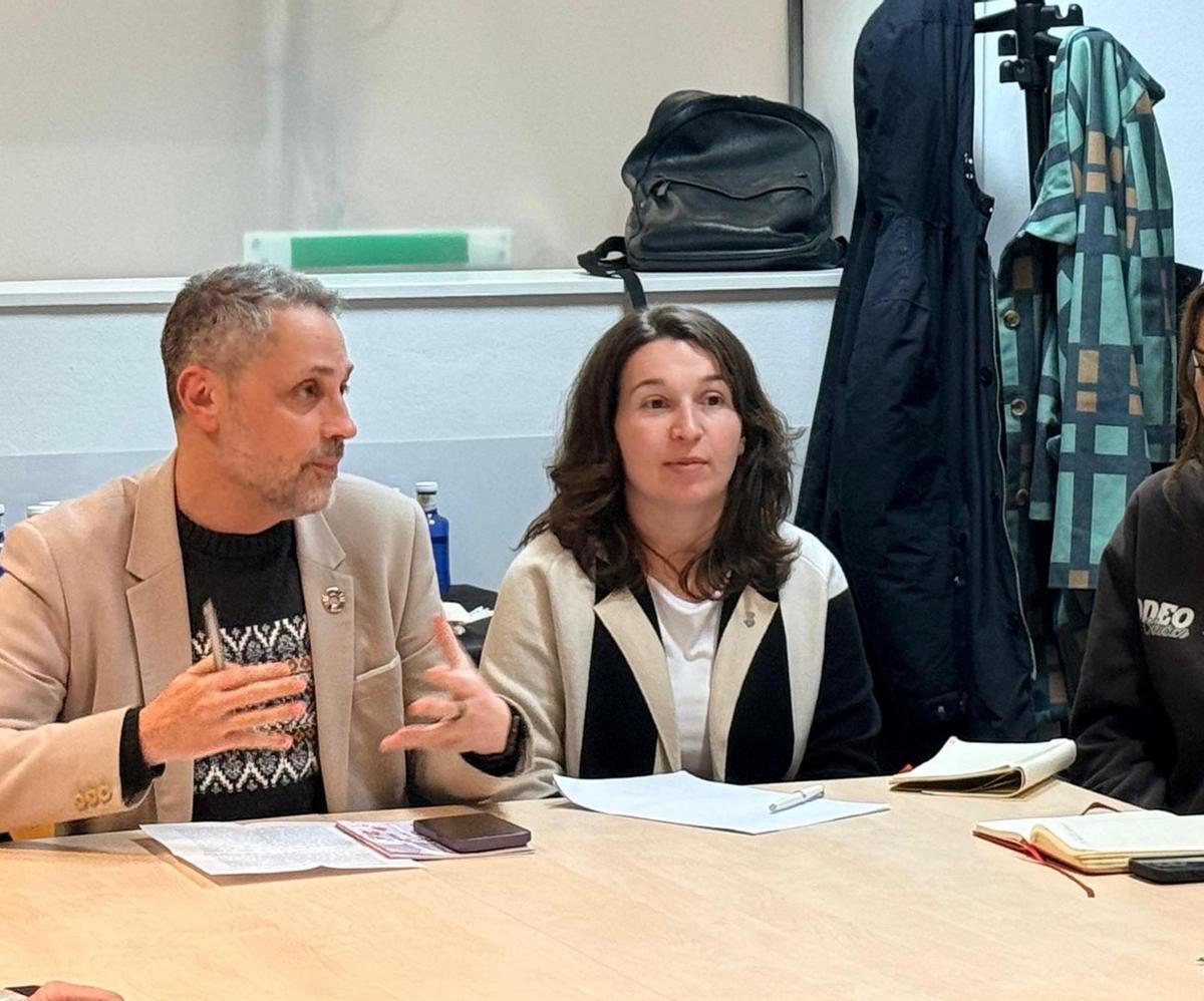 El subdelegat del Govern a Girona, Pere Parramon i la regidora socialista Bea Esporrín