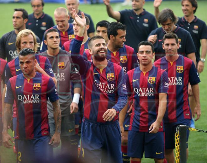 Aquí tienes las mejores fotografías de la presentación del primer equipo ante la afición culé en el Gamper