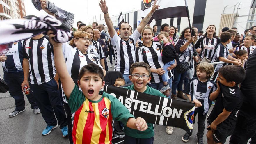 El Castellón gana al Orihuela y se jugará la primera plaza en la última jornada