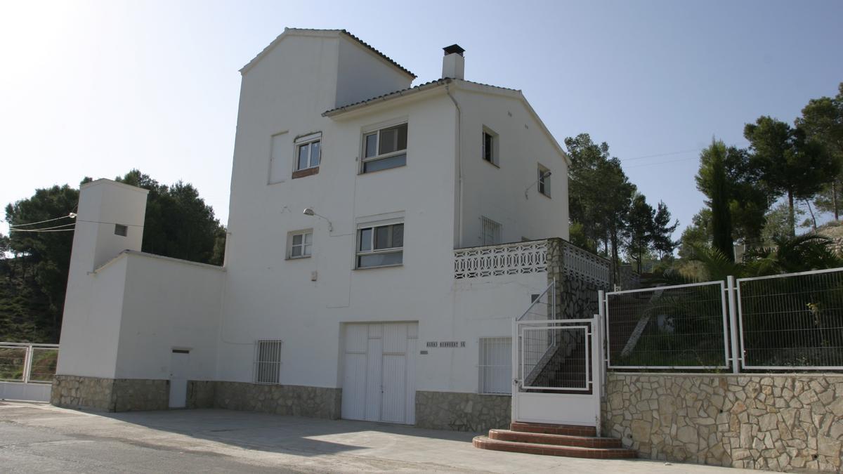 Pozo de "Aguas de Bixquert" utilizado para dar servicio al diseminado de Xàtiva, en una imagen de archivo.