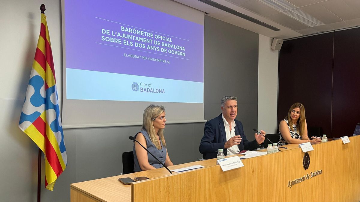 Presentación del barómetro municipal del Ayuntamiento de Badalona sobre el estado de la ciudad una vez cumplido el ecuador del mandato de Albiol
