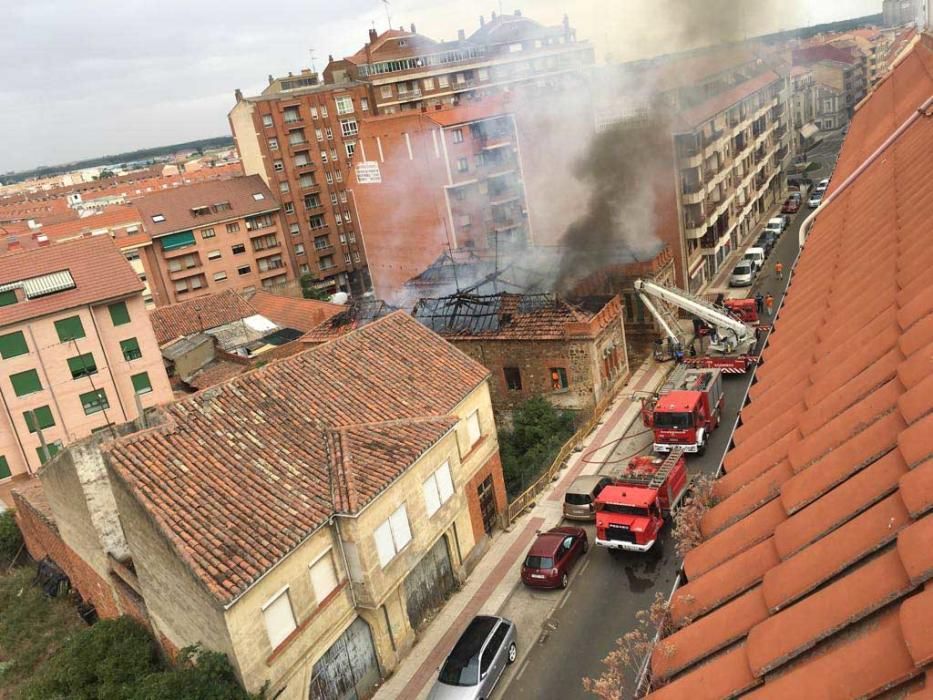 Fuego en un edificio de Benavente