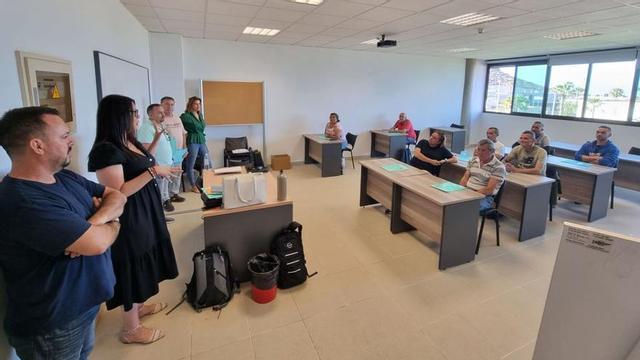 Alumnos en una de las aulas de formación.