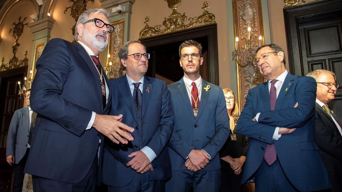 El alcalde de Lleida, Fèlix Larrosa (izquierda), junto al presidente de la Generalitat, Quim Torra, el pasado septiembre.
