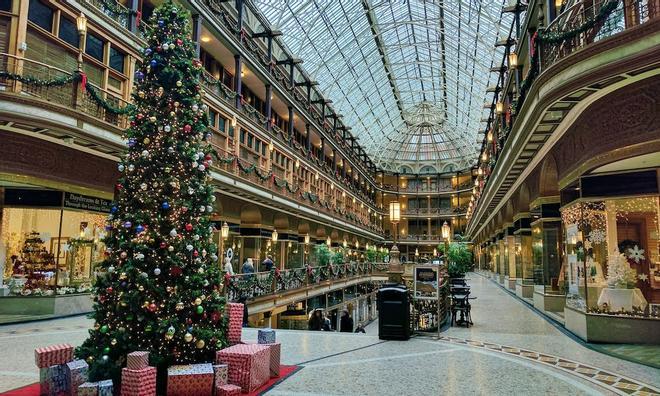 Centro comercial, Dubai, 5 razones para visitar Dubái en Navidad