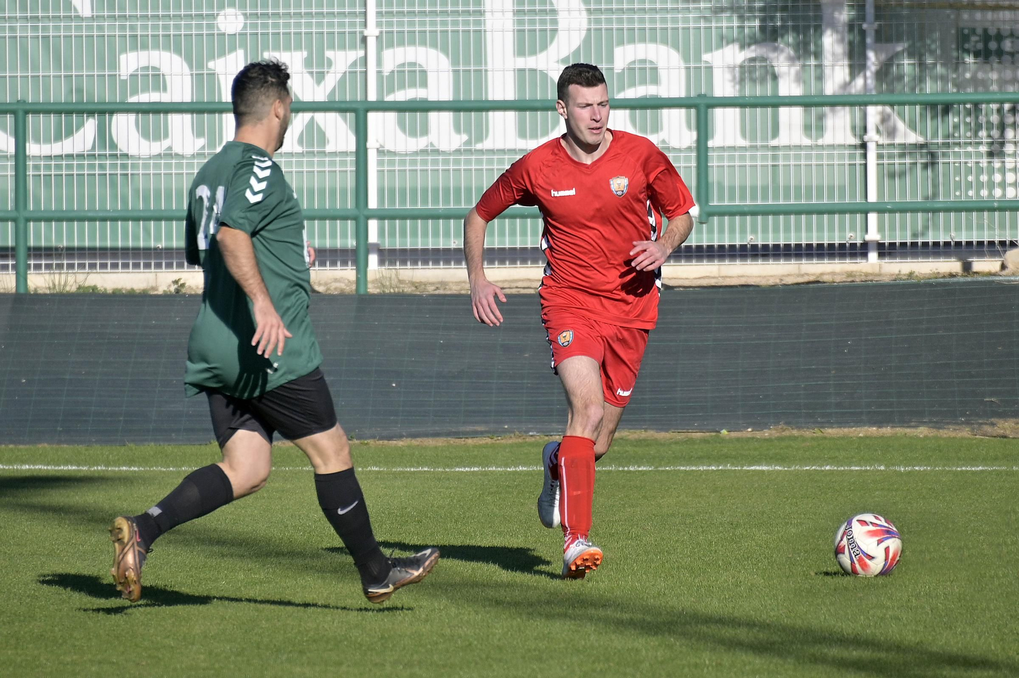 Partido de futbol benefico populares informadores