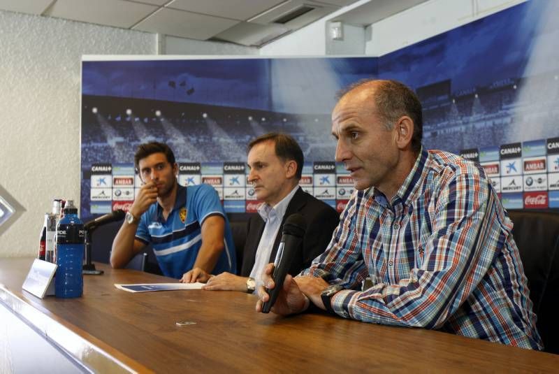 Presentación de Borja Bastón con el Real Zaragoza