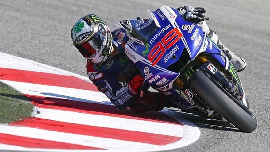 Lorenzo logra su primera &#039;pole&#039; de la temporada