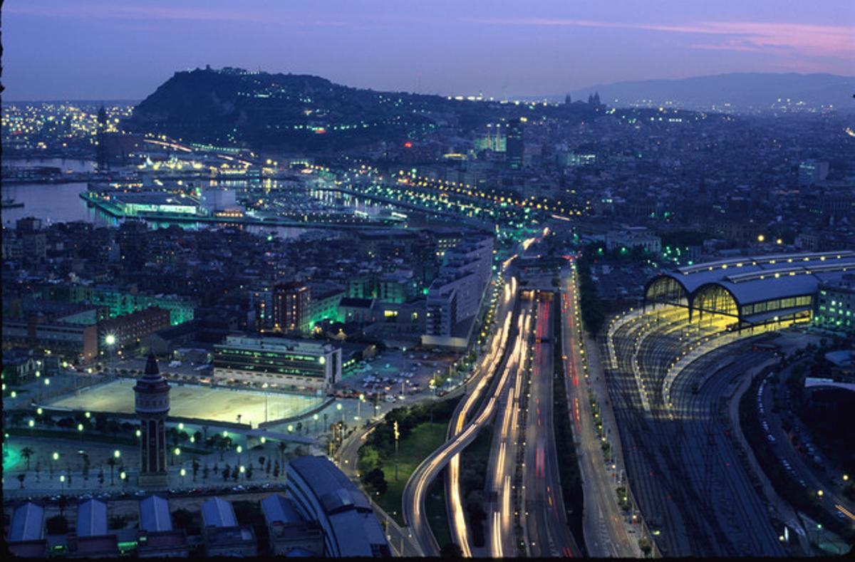 Vista de Barcelona des de l’Hotel Arts.